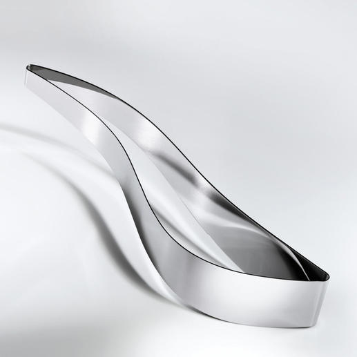 Cake Server Preisgekr&ouml;nt: Tortenschneider und Servierzange zugleich.