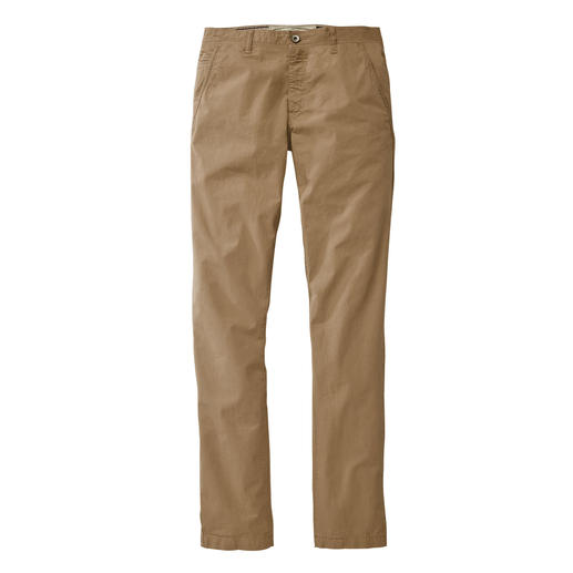 Henry Cotton&rsquo;s Sommer-Chino Best dressed ohne Schwitzen: Henry Cotton&rsquo;s Sommer-Chino.