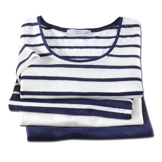 Knitted linen-Marine-T-Shirt Au&szlig;ergew&ouml;hnlich gut, und doch selten zu finden: Ein T-Shirt aus gestricktem Leinen.