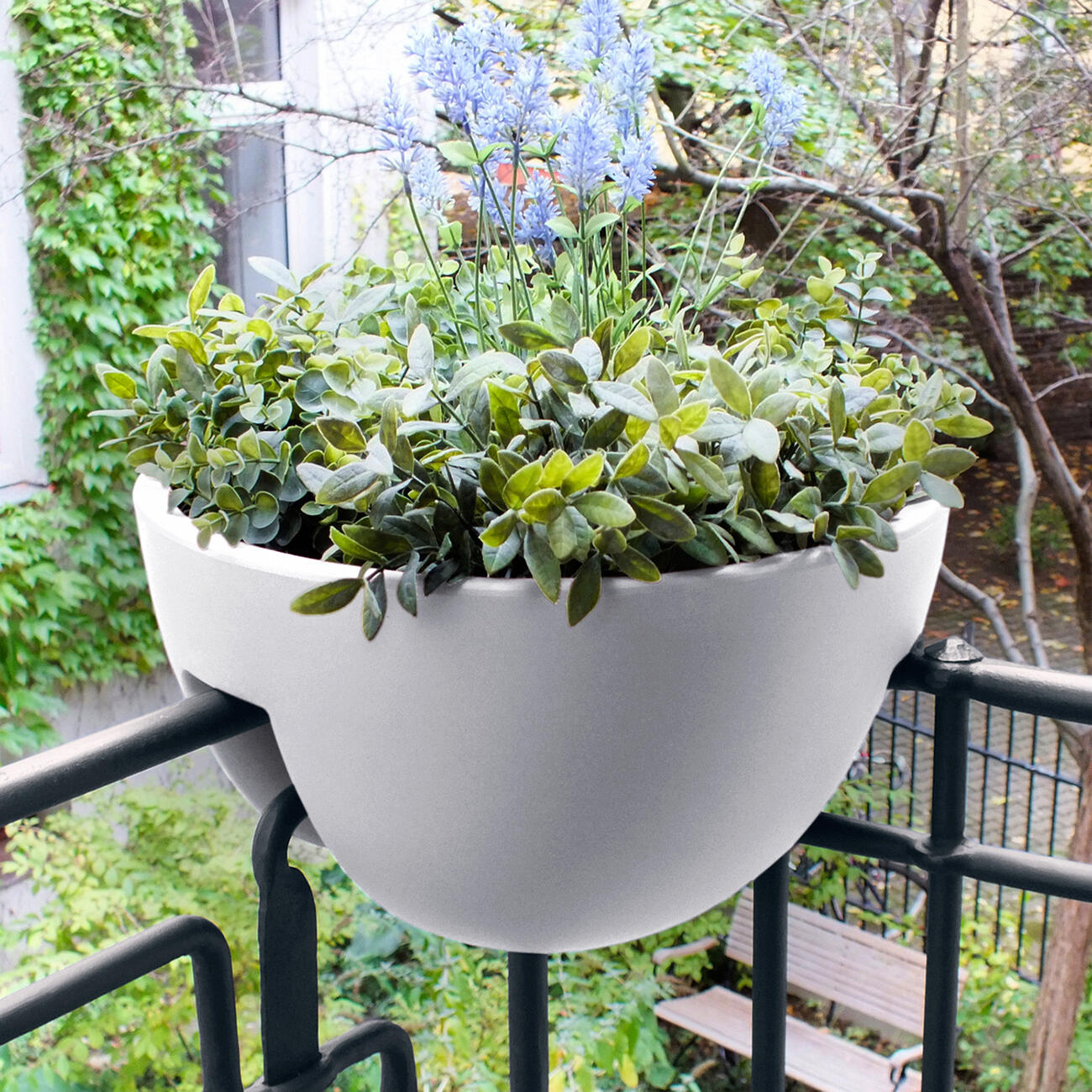 rephorm Eckling Pflanzbehälter, Balkon Geländertopf, Ø 44 cm, weiß