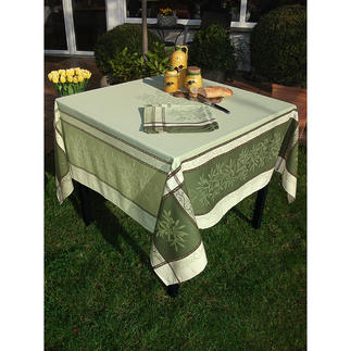 Gewebte Oliven-Tischwäsche Schönste Urlaubsstimmung für drinnen und draußen. Aus 100 % Baumwolle, strapazierfest und fleckgeschützt.