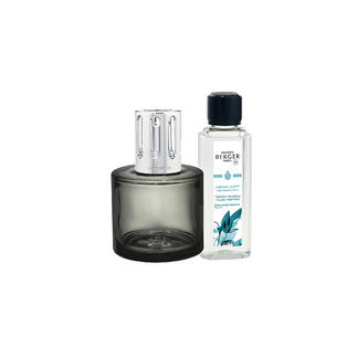 Aroma-Set von Lampe Berger mit Duftflasche und Diffusor.