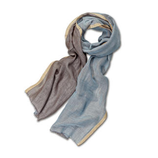 Der Schal mit zwei Farben für unendliche Kombinationen. Federleicht. Modisch aktuell. Und viel stilvoller als herkömmliche Baumwoll-Schals. Von alpi.