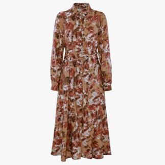 Florales Woll-Seiden-Kleid auf einem weißen Hintergrund.