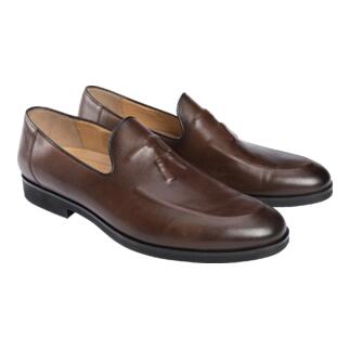 Dunkelbraune Tassel-Loafer aus glattem Leder, seitliche Ansicht.
