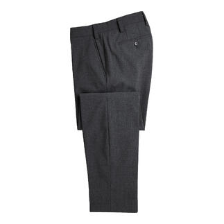Graue Waschbare Wollhose in voller Länge, gefaltet.