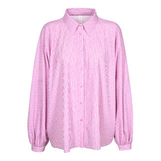 Pink gestreifte Bluse für Frauen, auf einem weißen Hintergrund.
