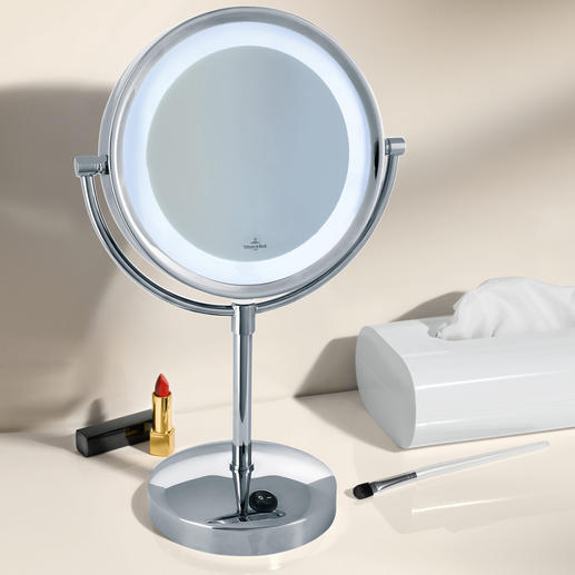 Villeroy & Boch Kosmetikspiegel mit Licht Wertvoll verchromt, mit verzerrungsfreier 3fach-Vergrößerung und heller, blendfreier LED-Beleuchtung.