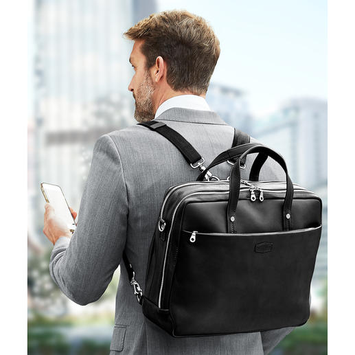 Mit den längenverstellbaren Rucksack-Gurten tragen Sie Ihre Laptop-Tasche bequem auf dem Rücken. Mit den längenverstellbaren Rucksack-Gurten tragen Sie Ihre Laptop-Tasche bequem auf dem Rücken.