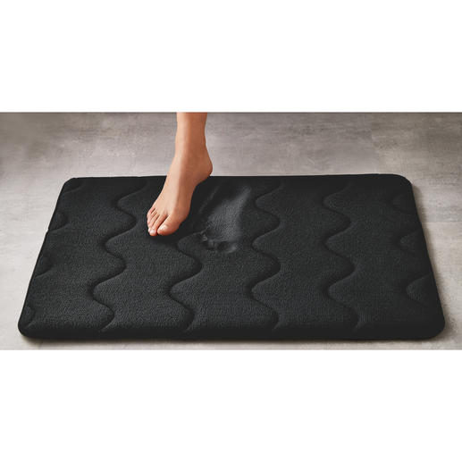 Der Memory-Foam passt sich Ihrer Fussform an und trägt Sie wie auf Wolken. Der Memory-Foam passt sich Ihrer Fussform an und trägt Sie wie auf Wolken.