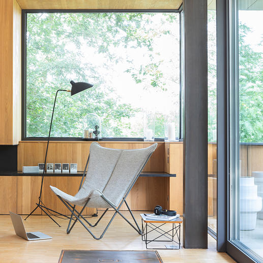 Lounge-Chair Lounge-Chair