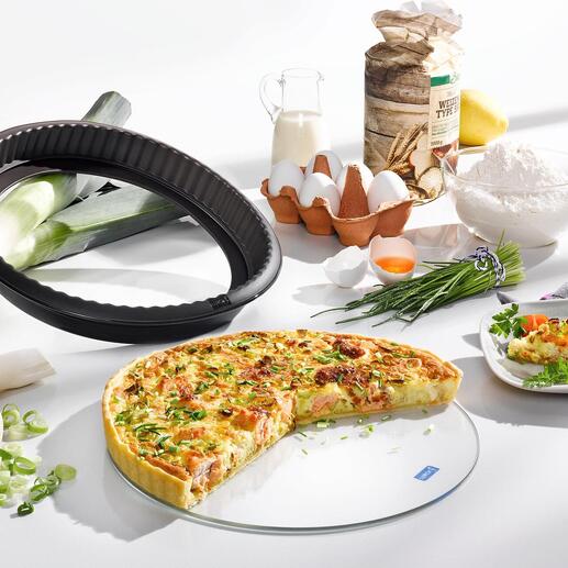 Silikon-Quicheform mit Glasboden und Zutaten