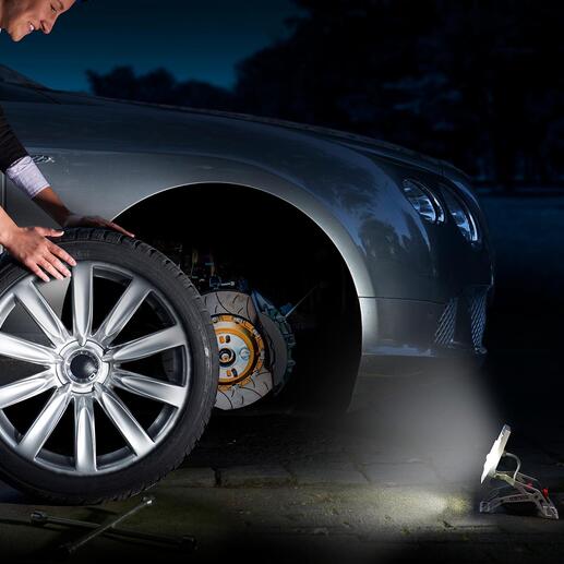 Ideal als Pannenlicht. Und bei Arbeiten in der Garage, im Haus, beim Camping, ... Ideal als Pannenlicht. Und bei Arbeiten in der Garage, im Haus, beim Camping, ...