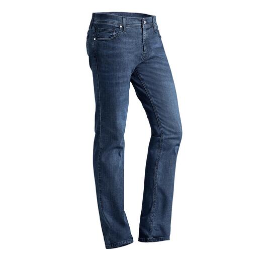 Karl Lagerfeld Jeans Trend-Thema cleaner Denim: Bei Karl Lagerfeld Spezialität und Marken­zeichen.