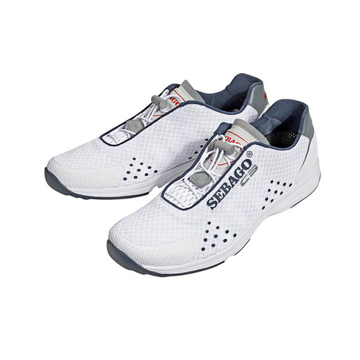 Wet-Shoes in Sneaker-Optik: perfekt für Wassersport und Landgang. Ultraleicht. Luft- und wasserdurchlässig. Vom Bootsschuh-Spezialisten Sebago®, USA.