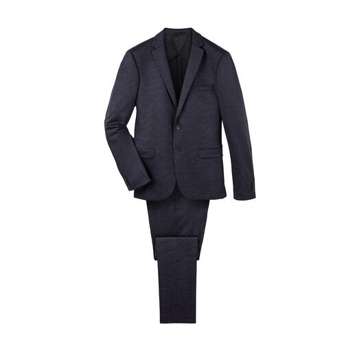 Der feine und stilvolle unter den bequemen Jersey-Anzügen. Aus italienischem Schurwoll-Stoff in Super-120-Qualität.