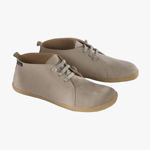 Beige Barfuß-Lederschuhpaar von vorne