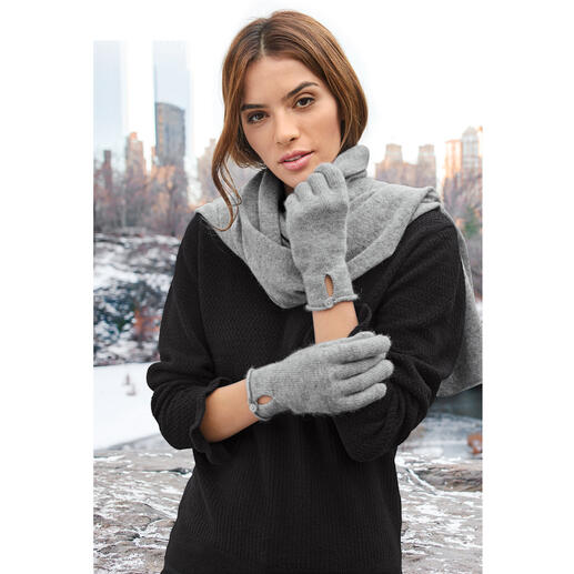 Schal und Handschuhe