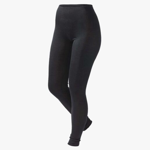 Schwarze Wollseide Leggings auf weißem Hintergrund