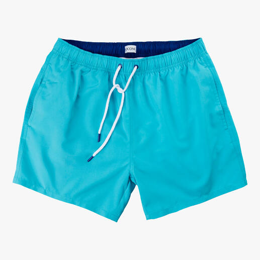 Die erstklassigen Basic-Badeshorts von OCONI. Exklusiv bei Fashion Classics. Schnelltrocknende, farbbeständige Mikrofaser. Aber soft und nostalgisch schön wie Baumwolle.