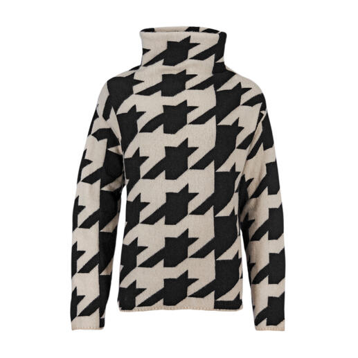 Hahnentritt-Kaschmir-Pulli in Schwarz und Weiß, frontal aufgenommen.