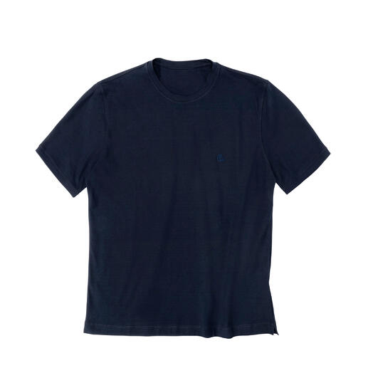 Dunkelblaues T-Shirt auf einem weißen Hintergrund.