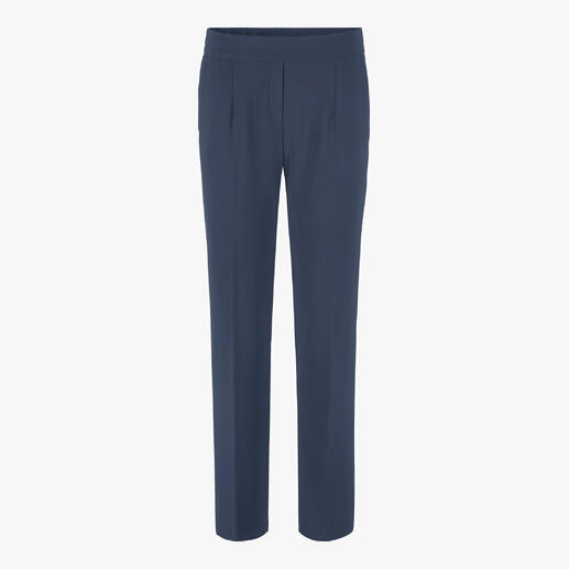 Navy farbene Hose von Raphaela by Brax auf weißem Hintergrund.