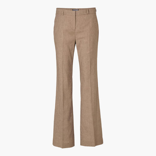Vorderansicht einer eleganten beige Business-Leinenhose mit schmalem Schnitt