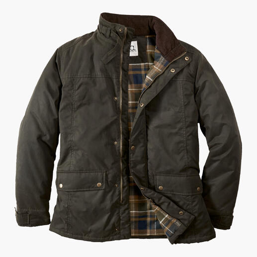 Olivgrüne Oilskin-Outdoorjacke mit Karomuster innen und Knöpfen.