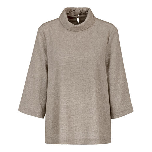 Graues Crinkle-Woll-Blusenshirt mit Stehkragen und Ärmelansatz.