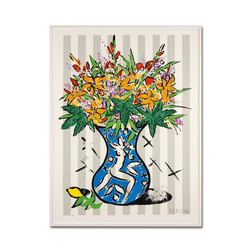 Große bunte Vase mit Blumen, stilvoll gerahmt.