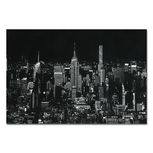 Tim Bengel – Original New York Skyline Tim Bengel erobert die Kunstwelt. Jetzt bei Pro-Idee: Sein einzigartiges Originalwerk „New York Skyline“ aus Sand und Gold. Maße: 202 x 135 cm