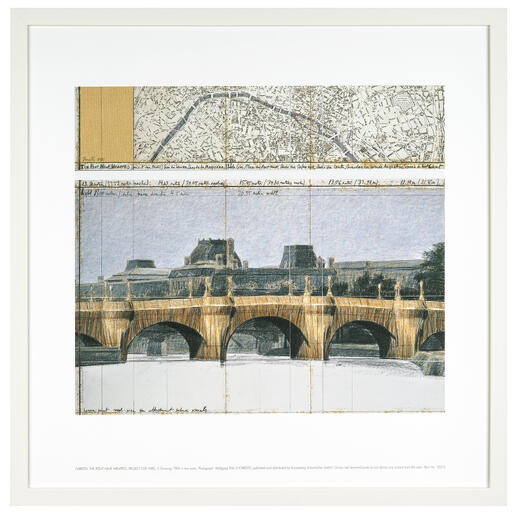 Christo und Jeanne-Claude – Pont Neuf Legendär. Verhüllt. Unvergessen. Die Welt feiert 40 Jahre „Wrapped Pont Neuf“.  Beeindruckende Dokumentation der Aktion von Christo und Jeanne-Claude in Paris. Maße: 55 x 55 cm. Skizze von Christo und Jeanne-Claude zum Pont Neuf mit Stadtplan.