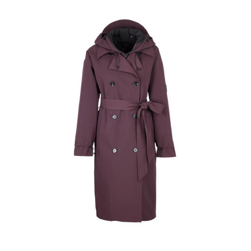 Vorderansicht eines burgunderfarbenen, wandelbaren Trenchcoats mit Kapuze.