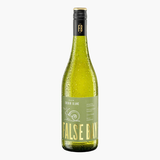 Flasche Slow Chenin Blanc 2024 aus False Bay mit Wassertröpfchen