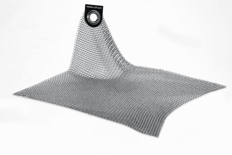 mono Softmesh-Reinigungsgewebe Mono Softmesh-Reinigungsgewebe auf einem weißen Hintergrund