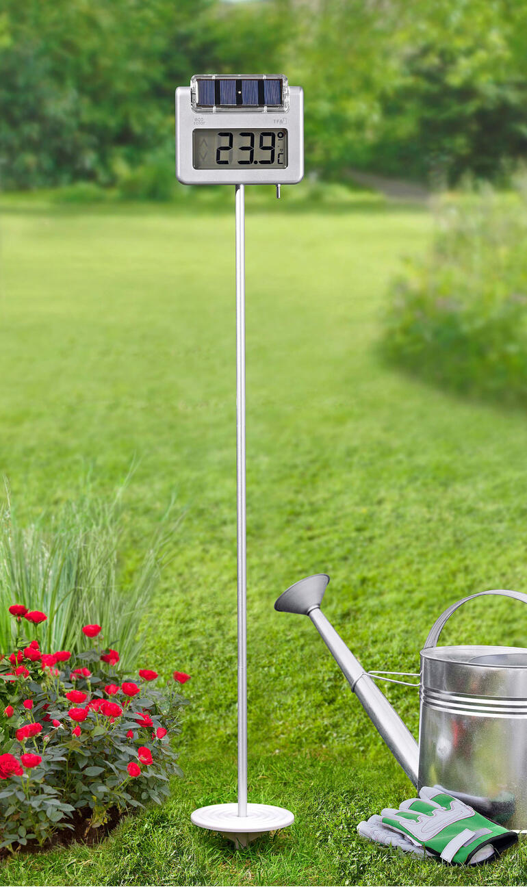 Solar-Gartenthermometer mit digitaler Anzeige.