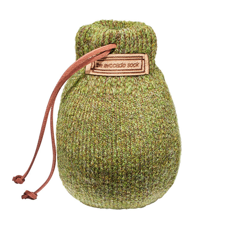Avocado Sock® Avocado Sock® in grünem Strick mit Kordelzug.