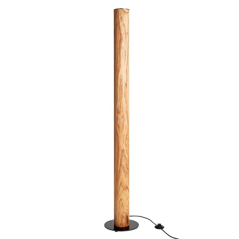 Ein faszinierender Blickfang – sogar bei ausgeschaltetem Licht. Echtholz-Leuchte mit natürlicher Holzmaserung, stehend auf einem schwarzen Sockel.