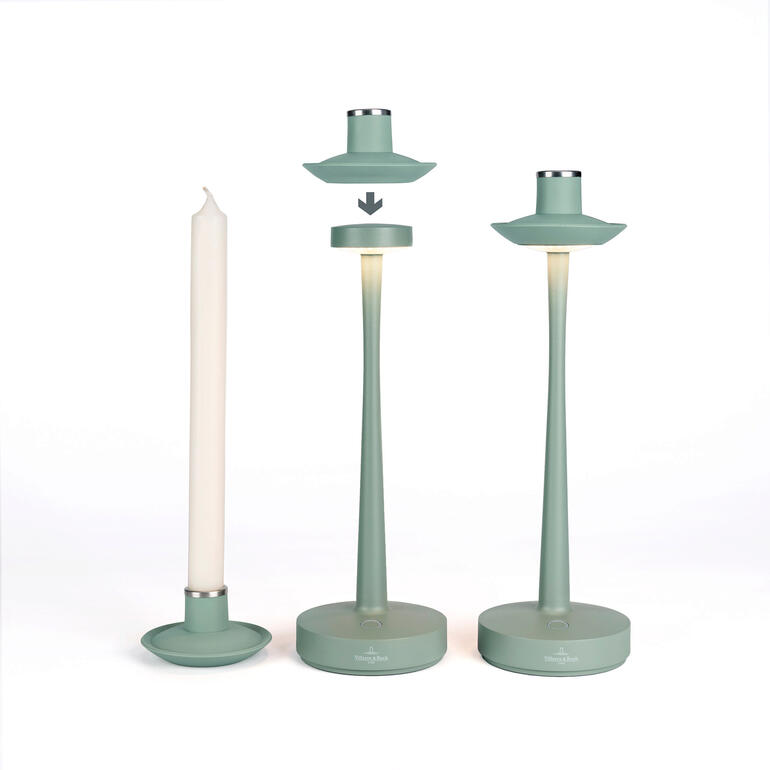 Drei Teile der salbeigrünen 2-in-1 Tischleuchte auf einem weißen Hintergrund