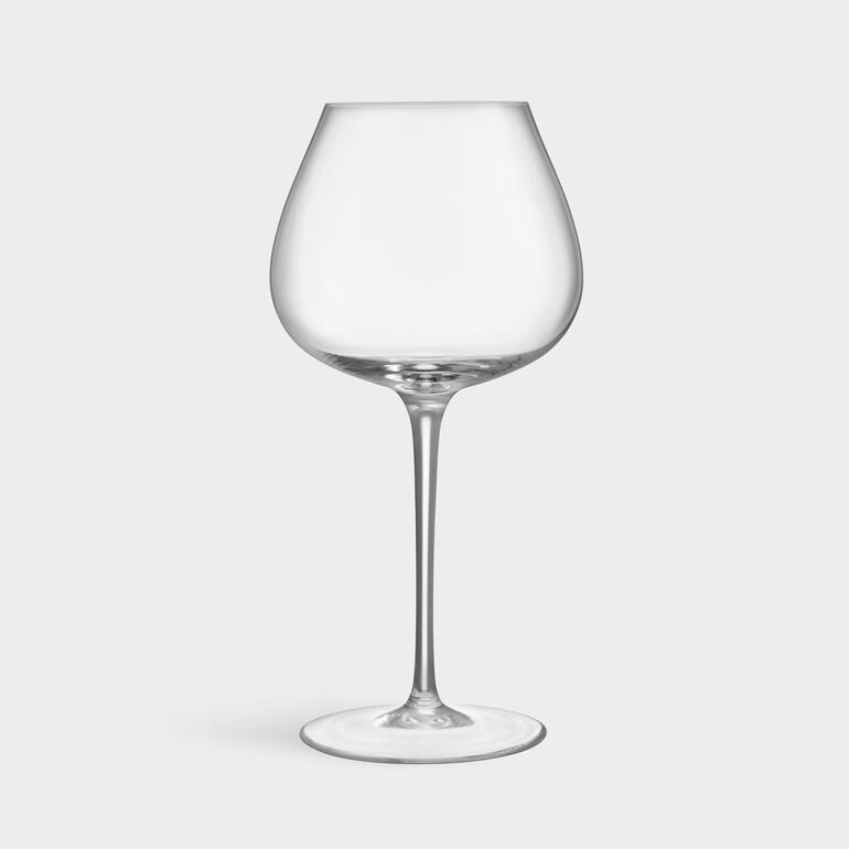 Ein einzelnes Glas-Ginglas auf hellem Hintergrund
