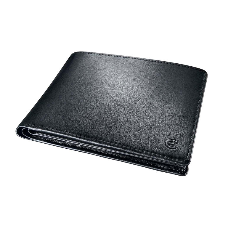 Mit nur 2 cm angenehm flach, ist Ihre Lederbörse in jeder Tasche bequem – ohne zu beulen. Schwarze Sicherheits-Lederbörse mit RFID-Schutz auf einem Tisch.
