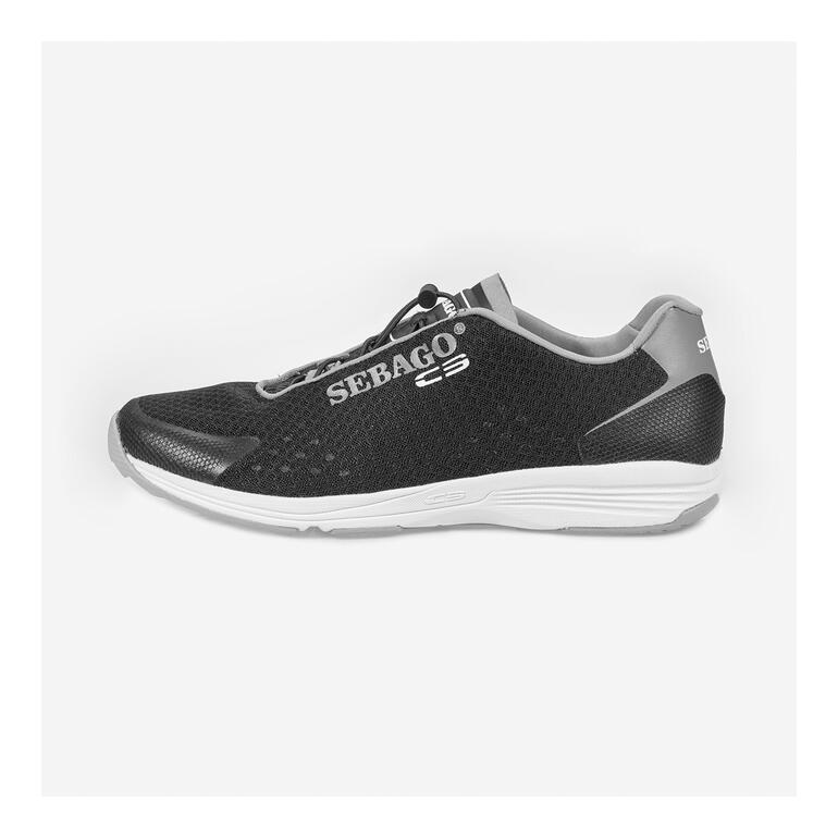 Marine Seitenansicht eines Sebago Herren Wet-Sneakers mit Logo und grauem Akzent.