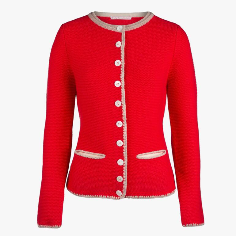 Vorderansicht eines roten Herzallerliebst-Jankers mit Knöpfen und Taschen.