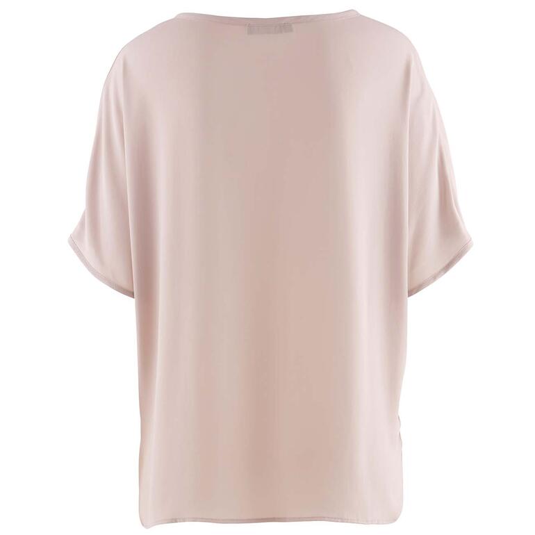 Rückansicht einer blassen, luftigen Bluse