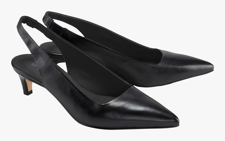 Schwarze Sling-Pumps von Lorena Paggi, Vorderansicht
