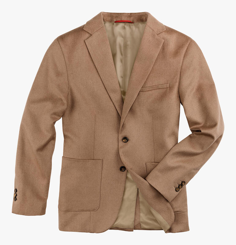 Kamelhaar-Sakko auf einem weißen Hintergrund.