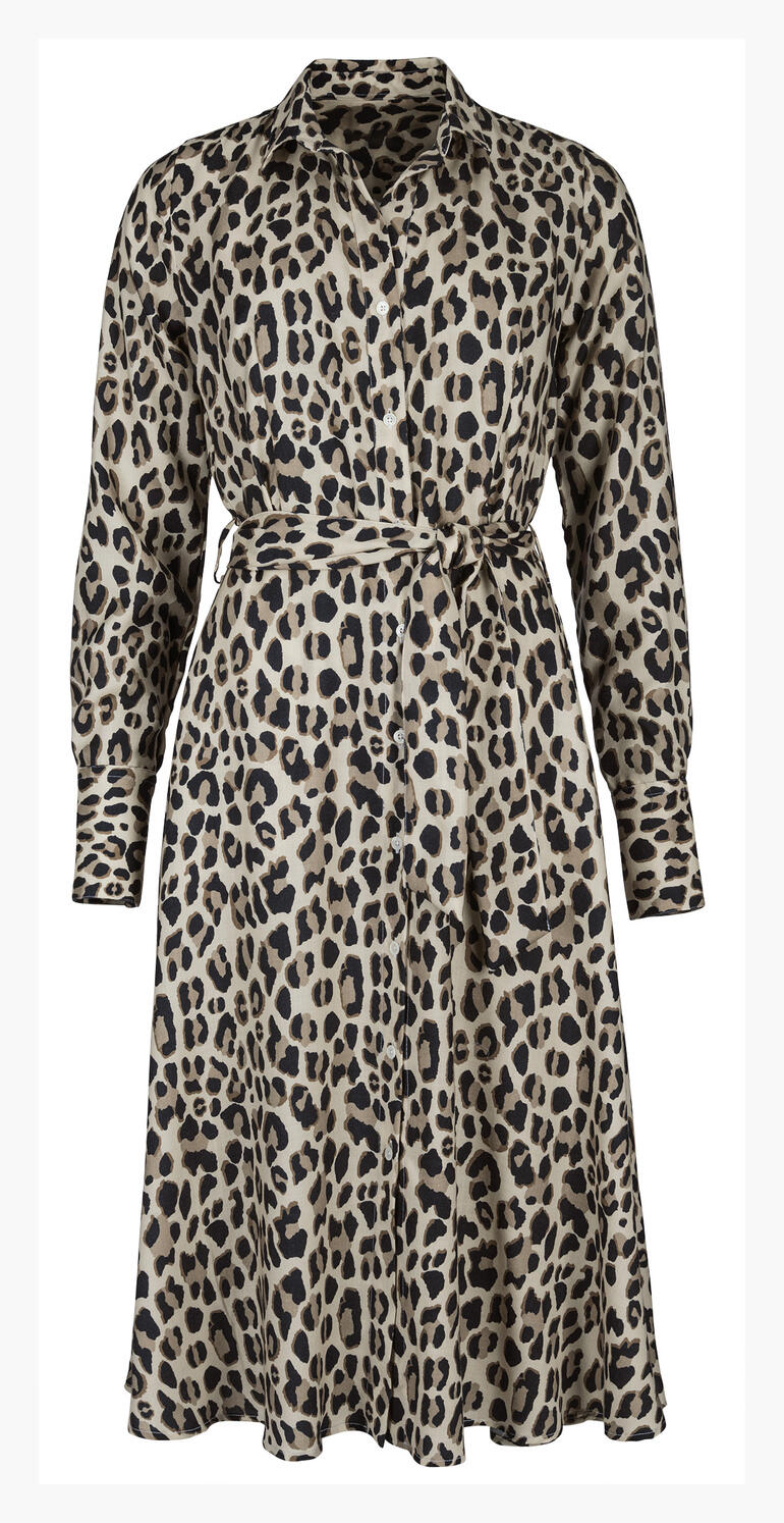 Leopardenkleid mit Gürtel in voller Ansicht